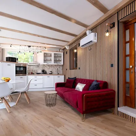 La Sweet Little House
